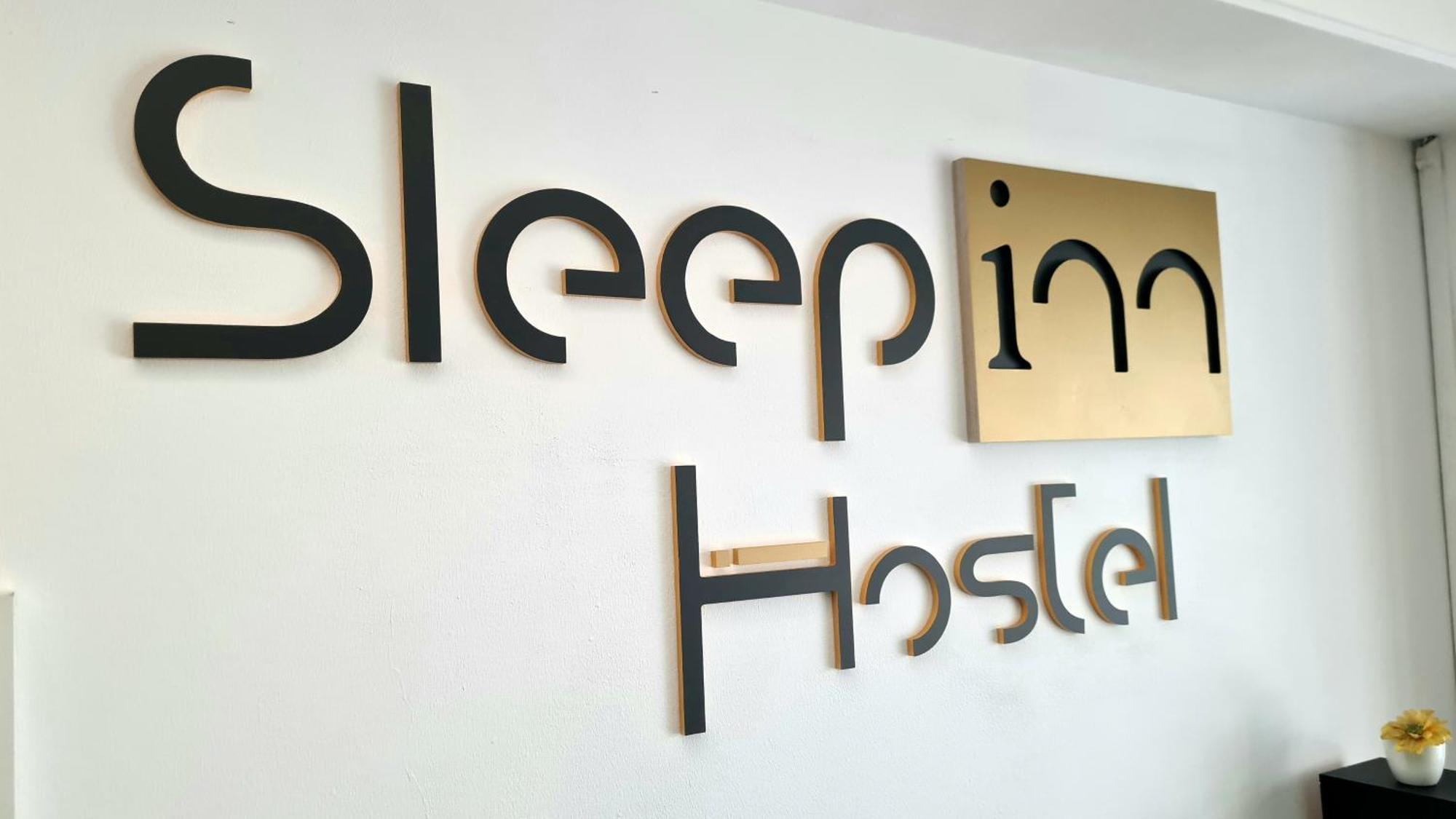 Sleep Hostal